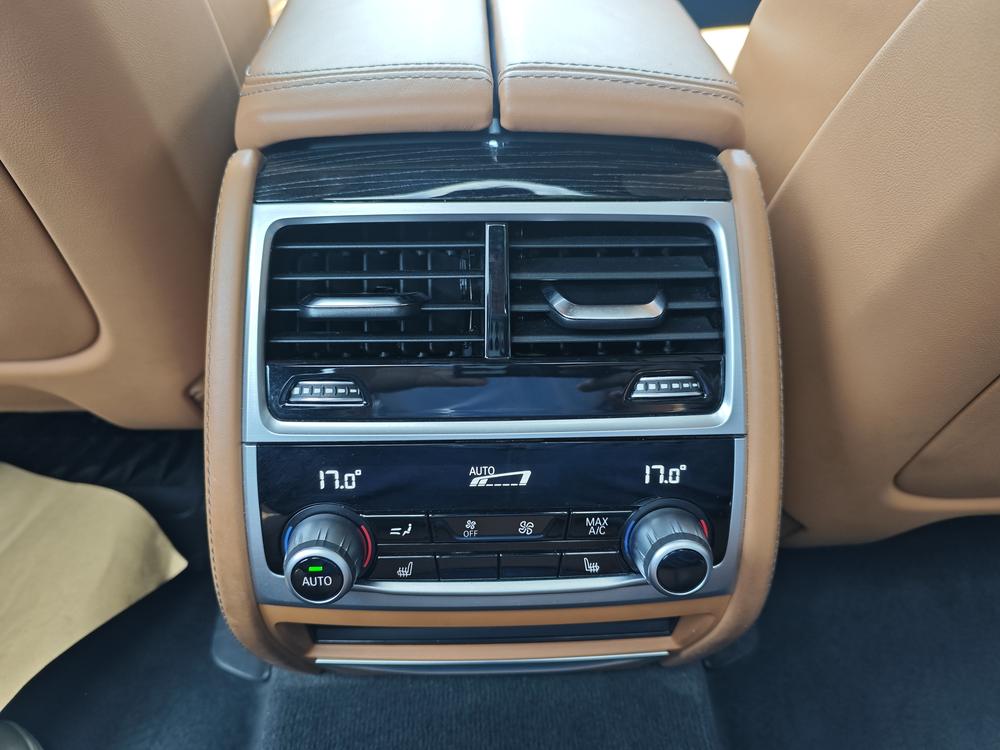 BMW BMW 7-Series