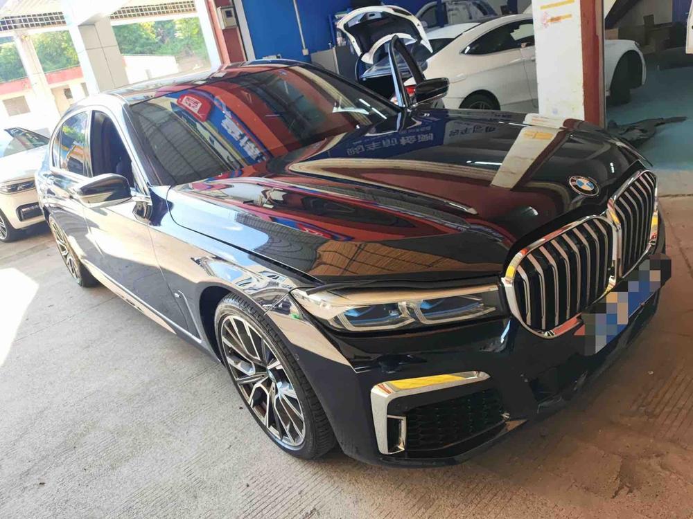 BMW BMW 7-Series