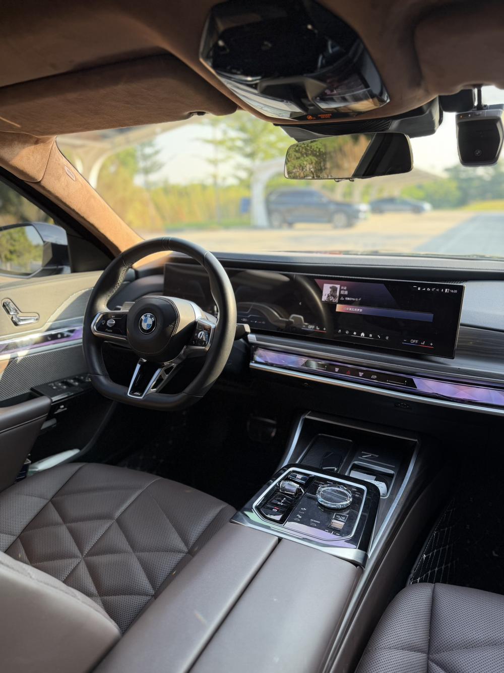 BMW BMW 7-Series