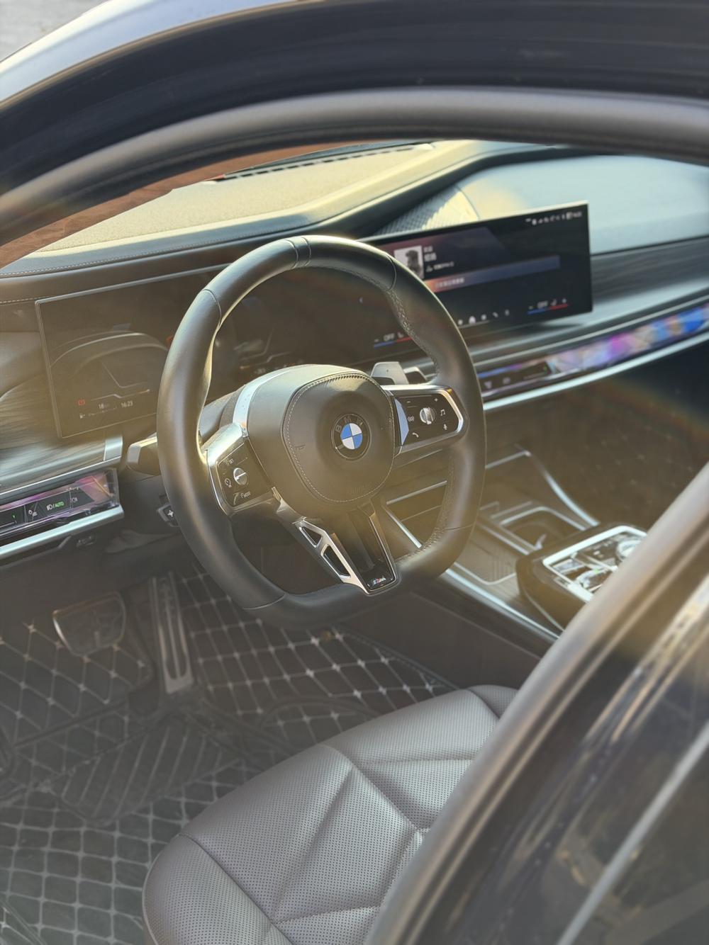 BMW BMW 7-Series
