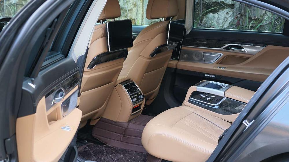 BMW BMW 7-Series