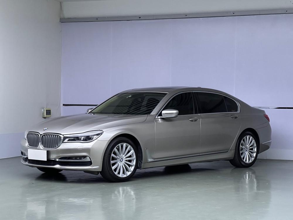 BMW BMW 7-Series