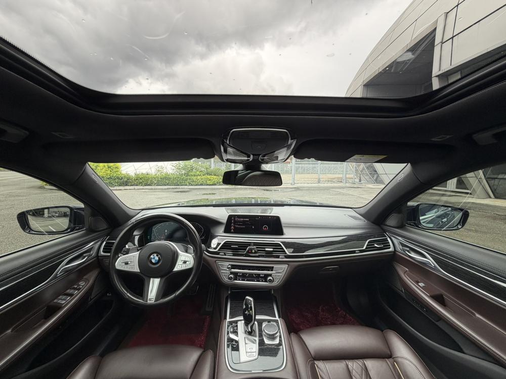 BMW BMW 7-Series