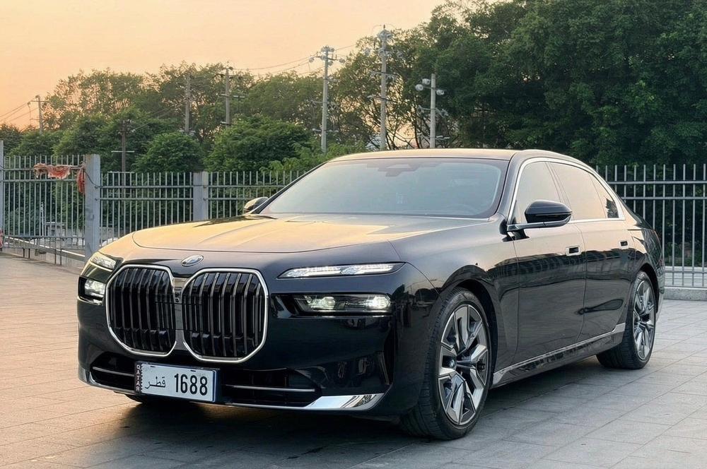 BMW BMW 7-Series