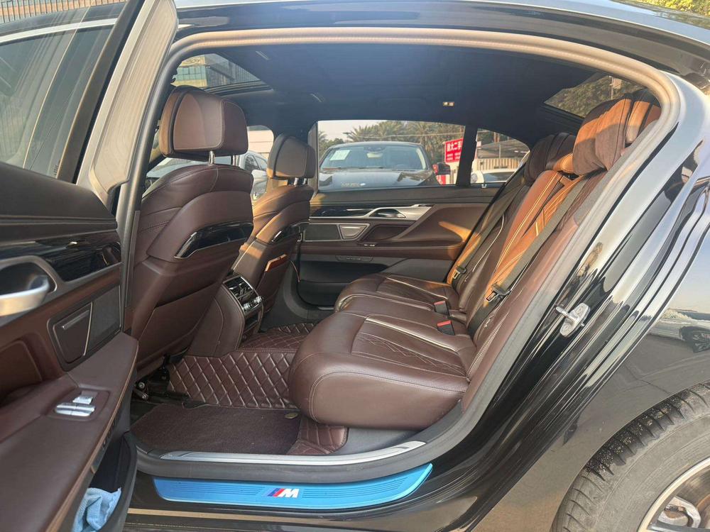 BMW BMW 7-Series