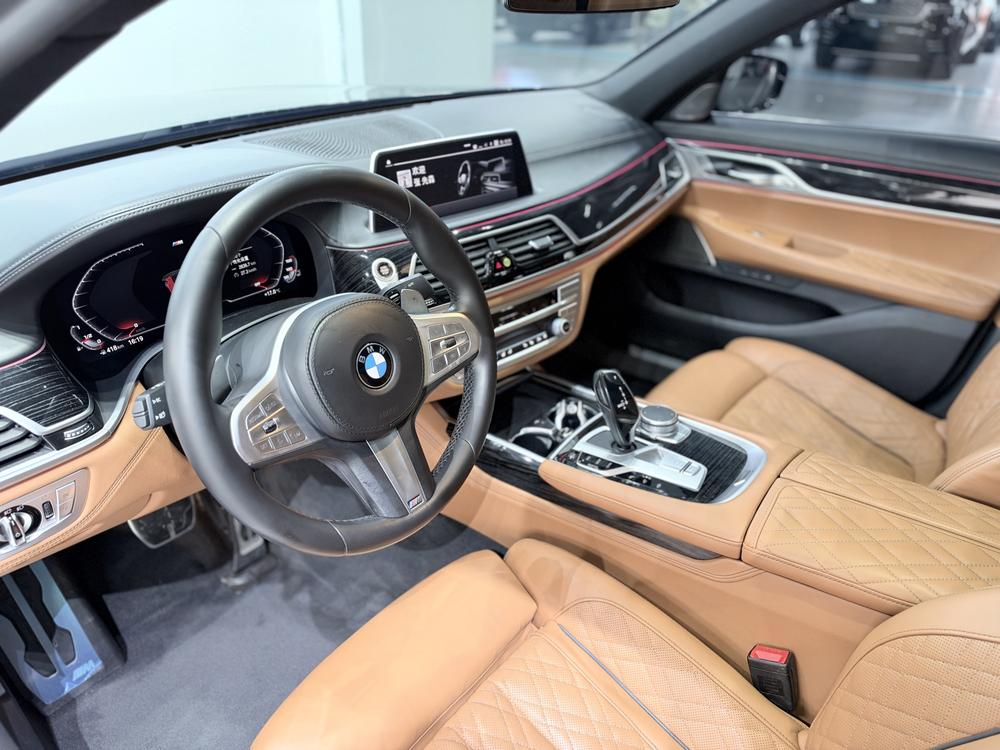 BMW BMW 7-Series