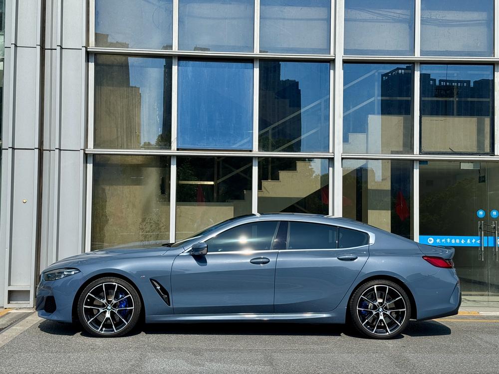 BMW BMW 8-Series