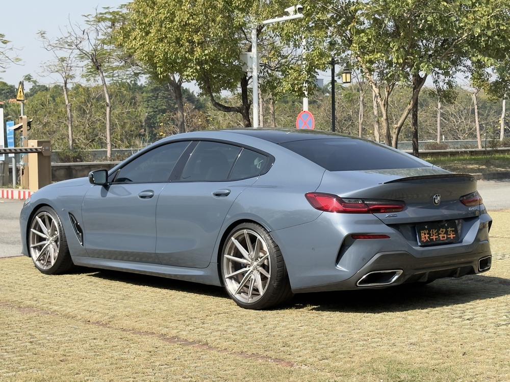 BMW BMW 8-Series