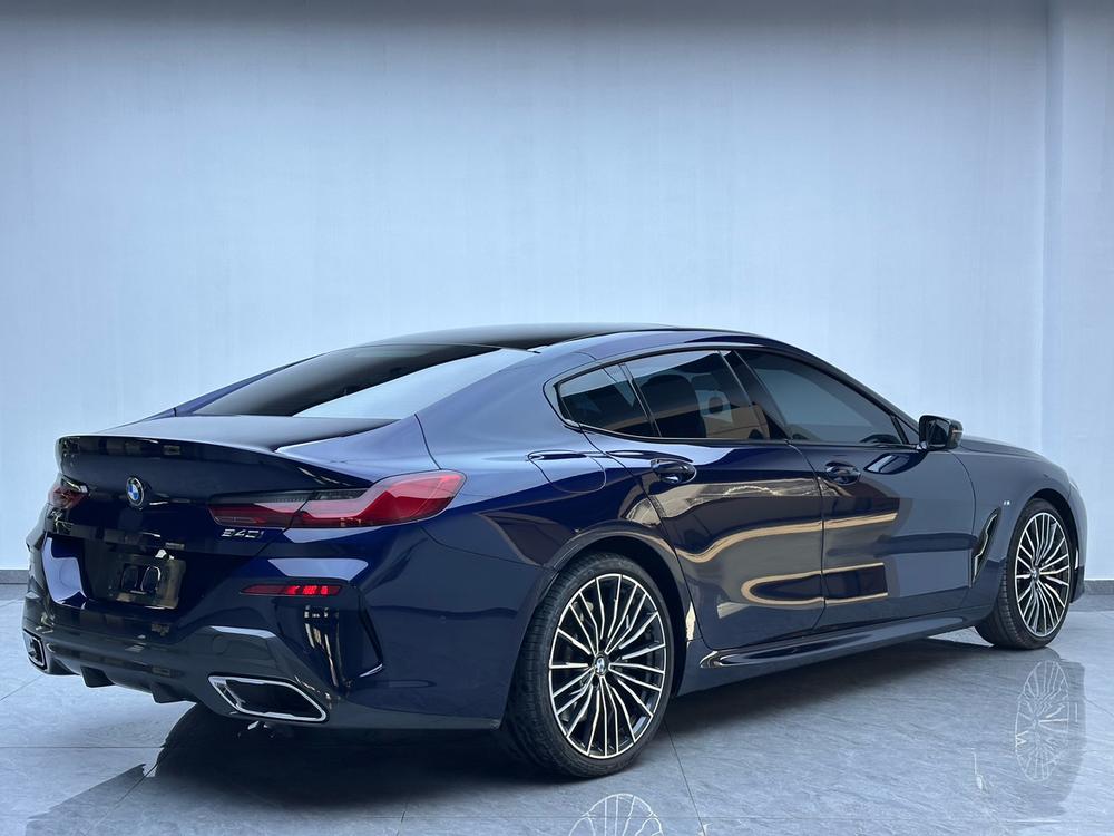 BMW BMW 8-Series