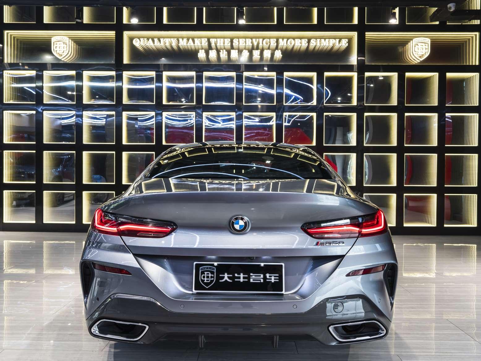 BMW BMW 8-Series
