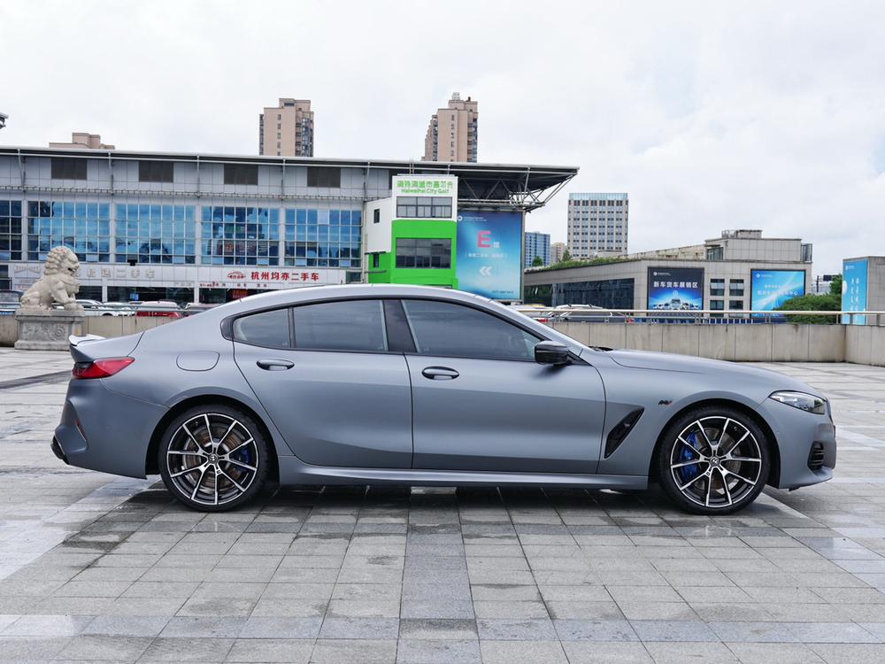 BMW BMW 8-Series
