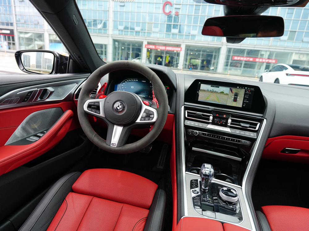 BMW BMW 8-Series