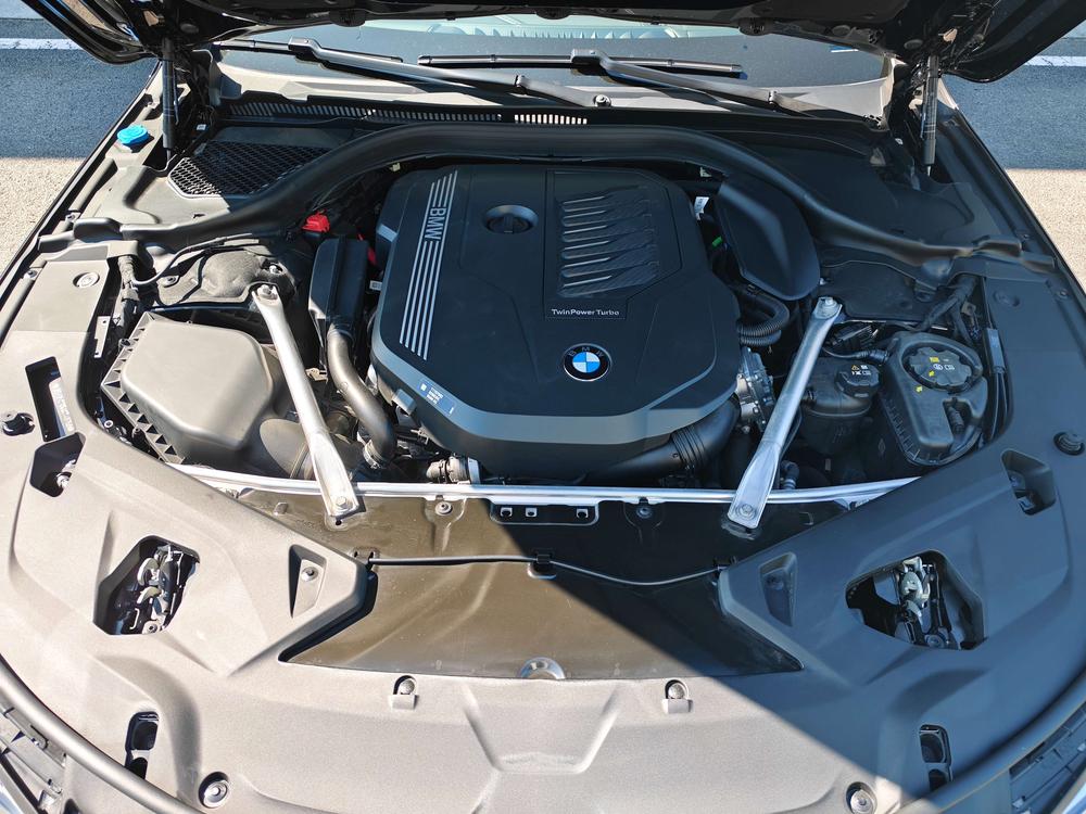 BMW BMW 8-Series
