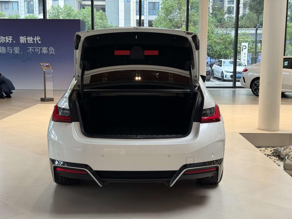 BMW BMW i3