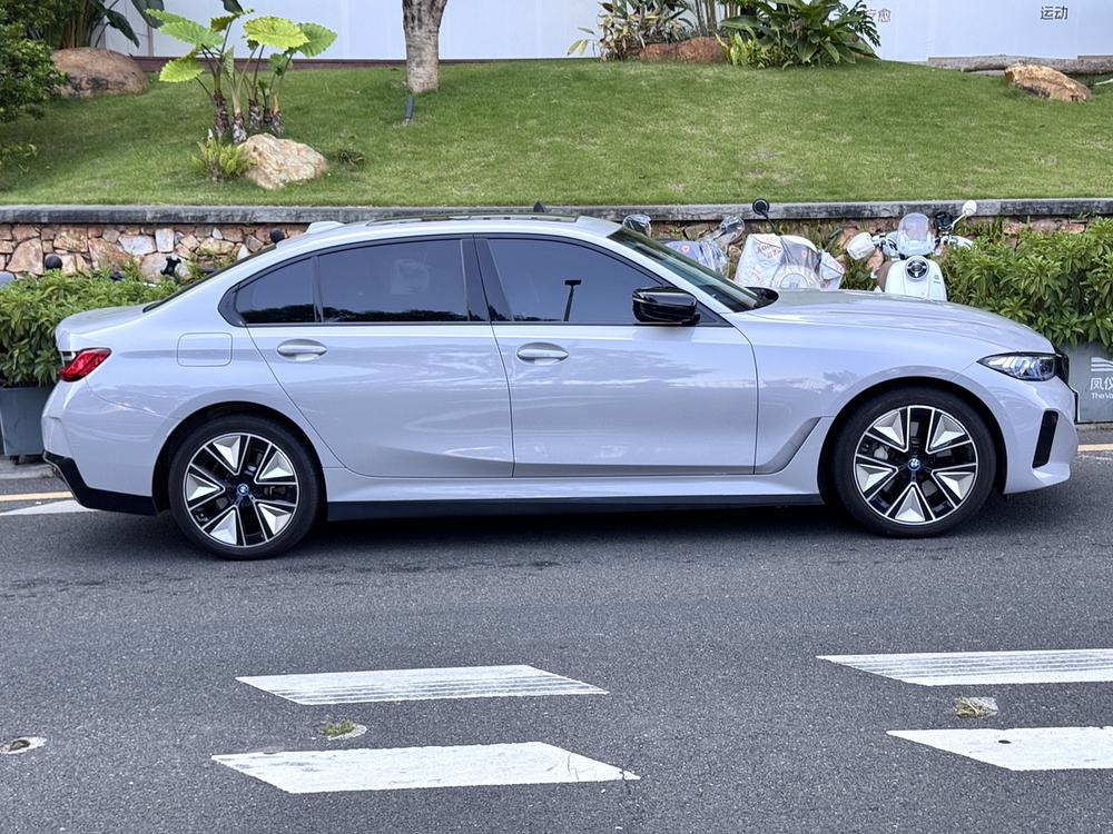 BMW BMW i3
