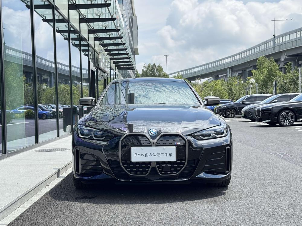 BMW BMW i4