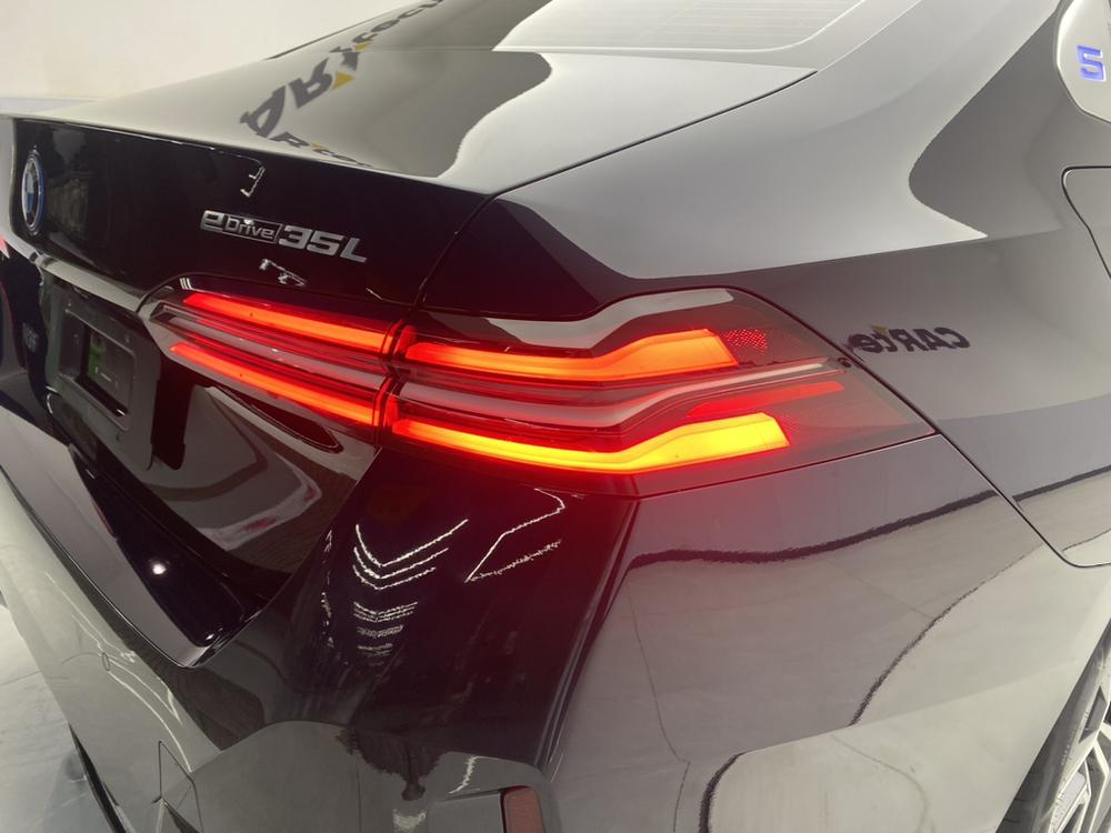 BMW BMW i5
