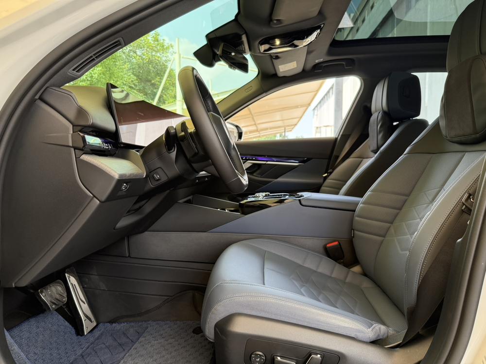BMW BMW i5