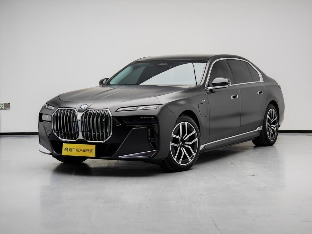 BMW BMW i7