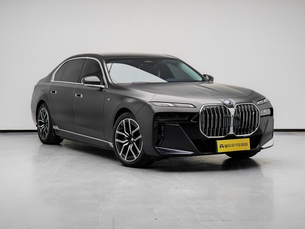 BMW BMW i7