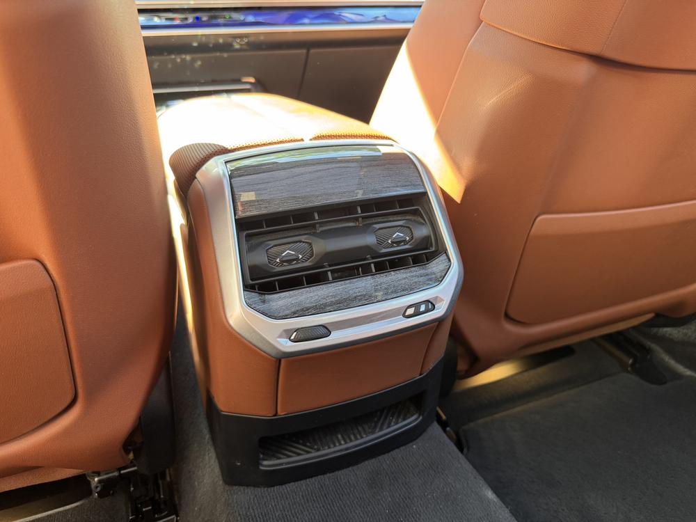BMW BMW i7