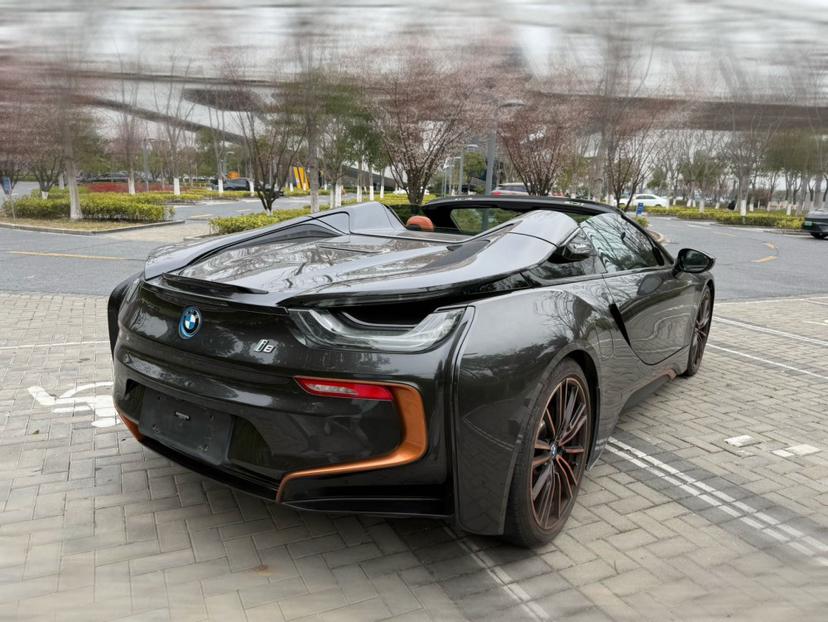 BMW BMW i8