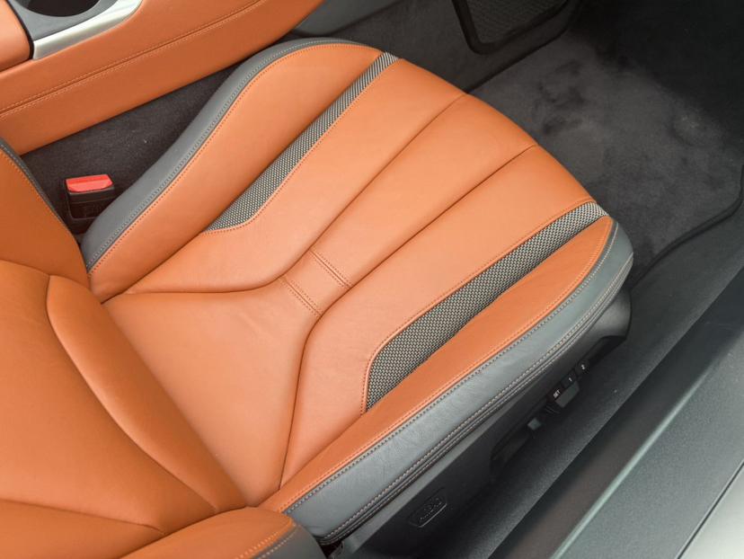 BMW BMW i8