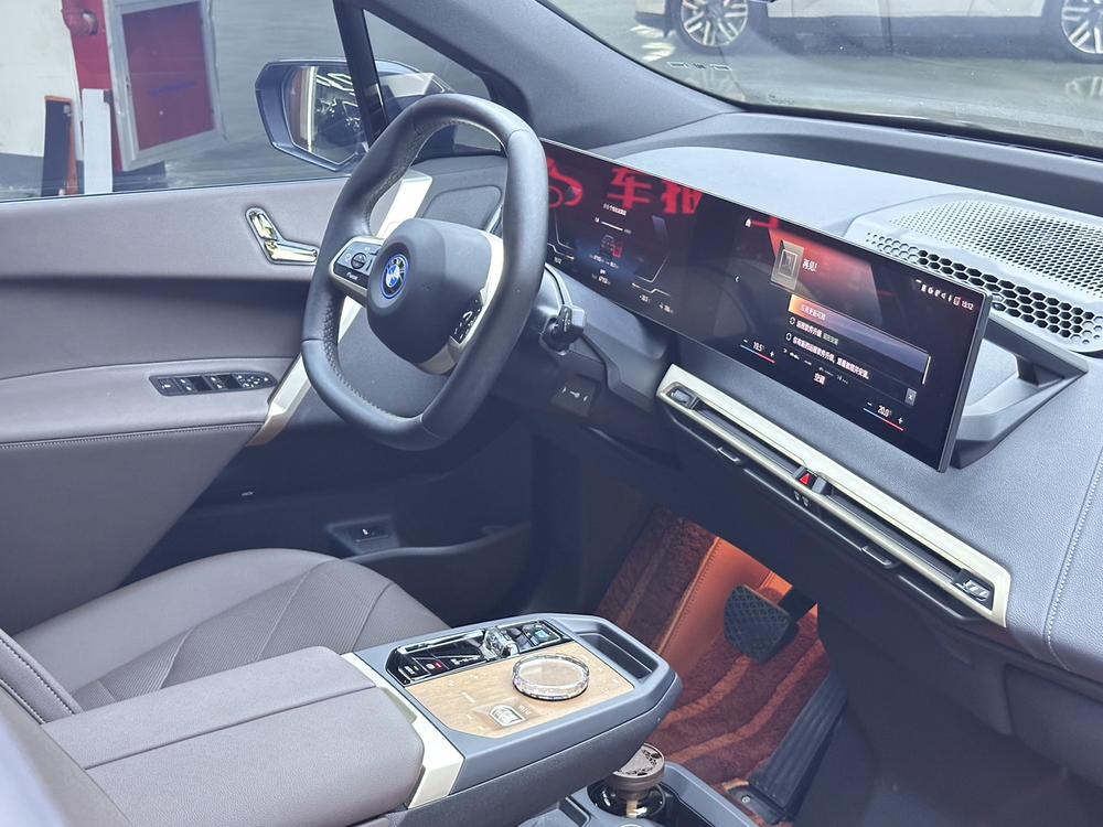 BMW BMW iX