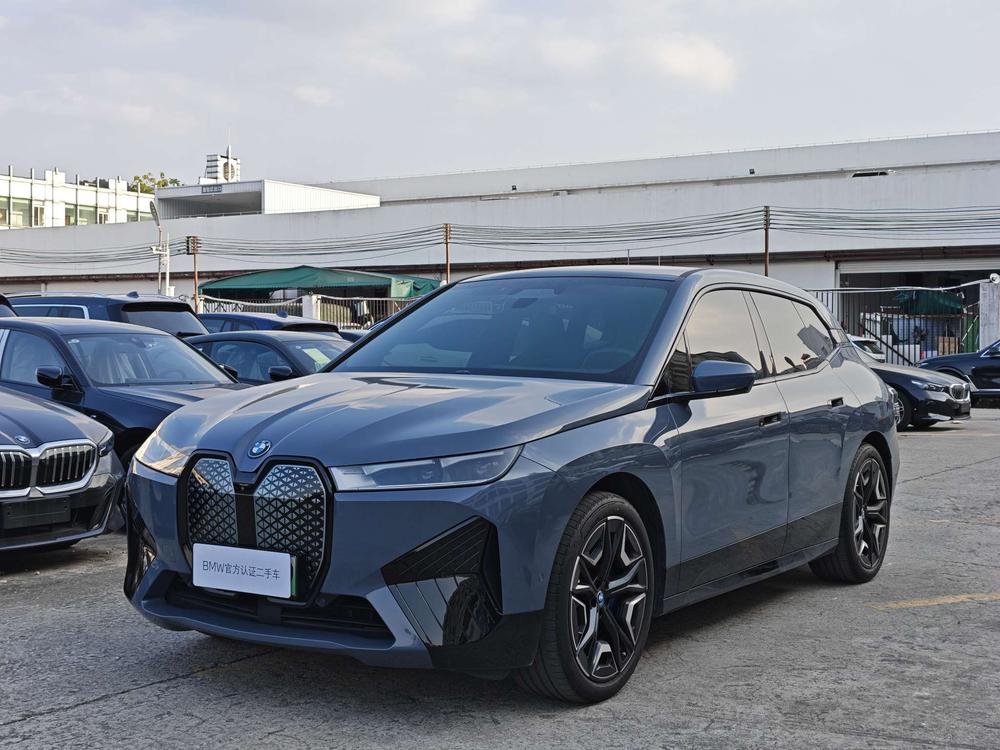 BMW BMW iX