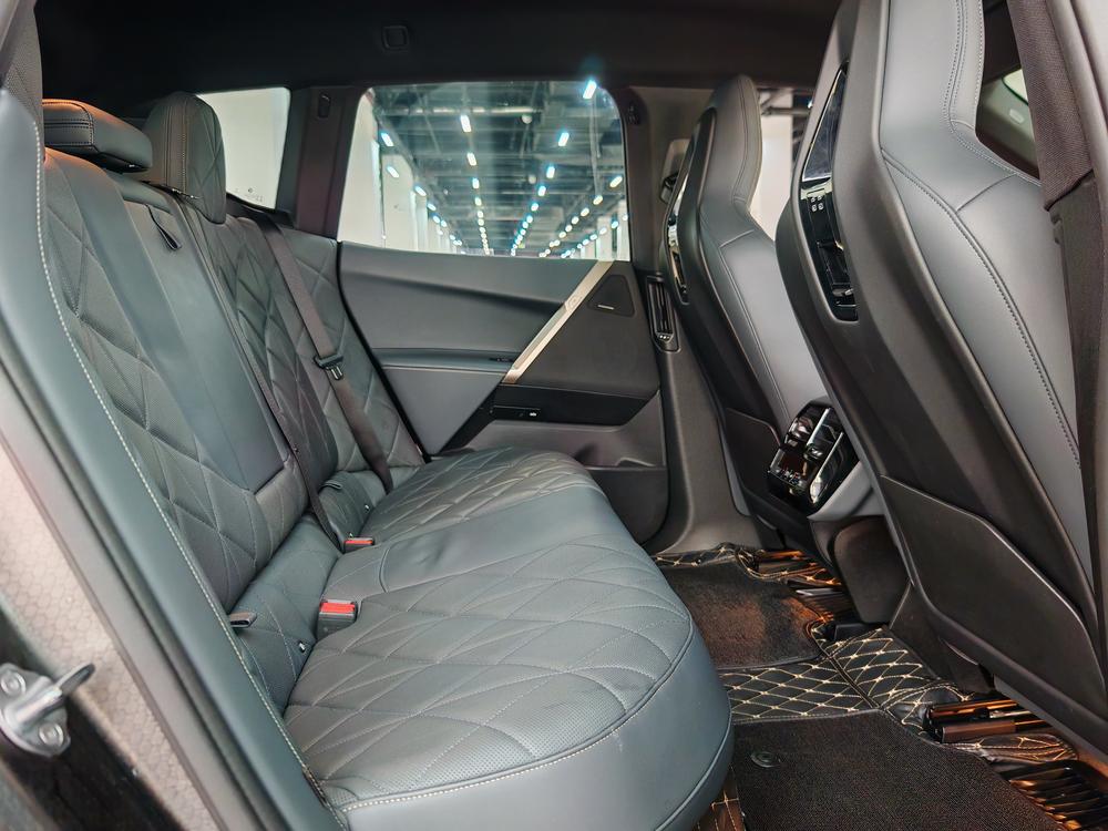 BMW BMW iX
