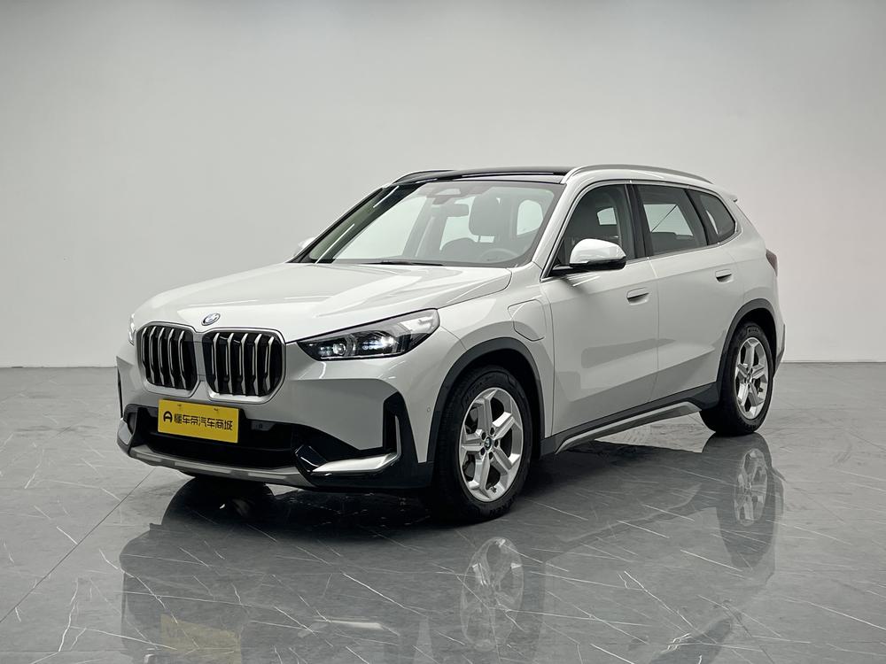BMW BMW iX1