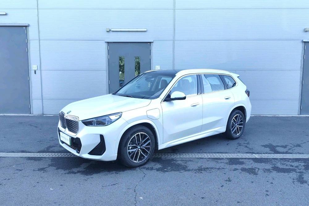 BMW BMW iX1