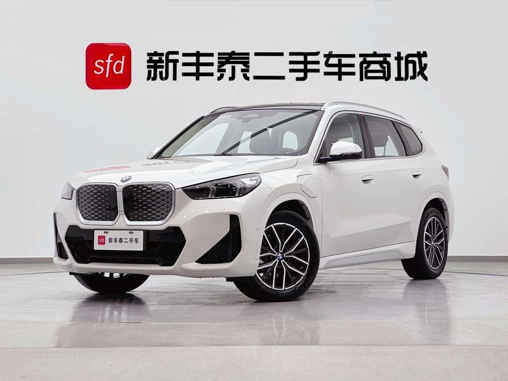 BMW BMW iX1