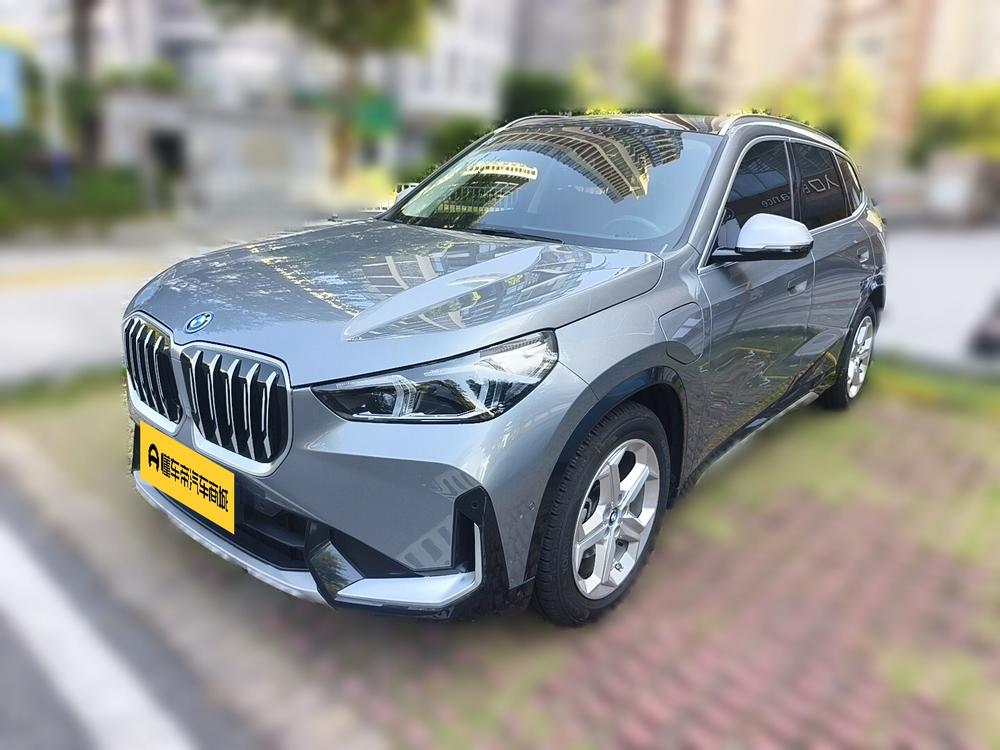 BMW BMW iX1