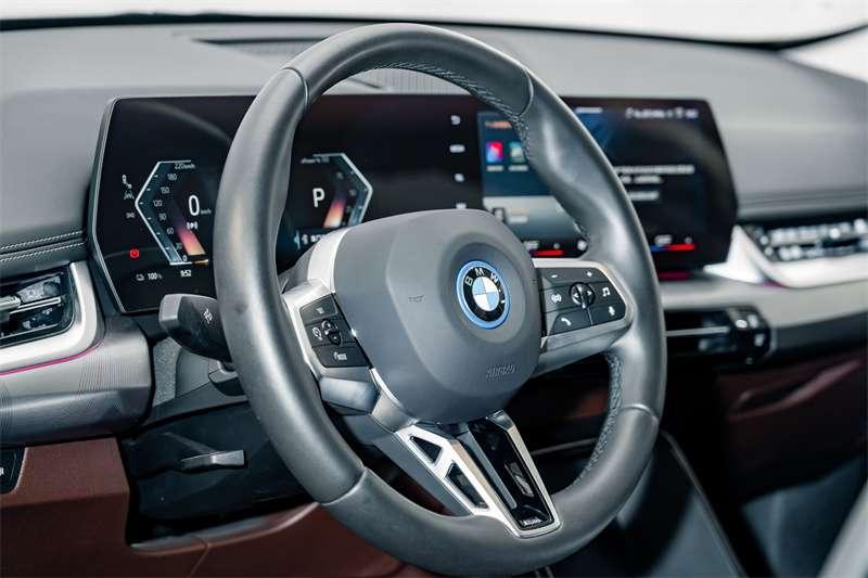BMW BMW iX1