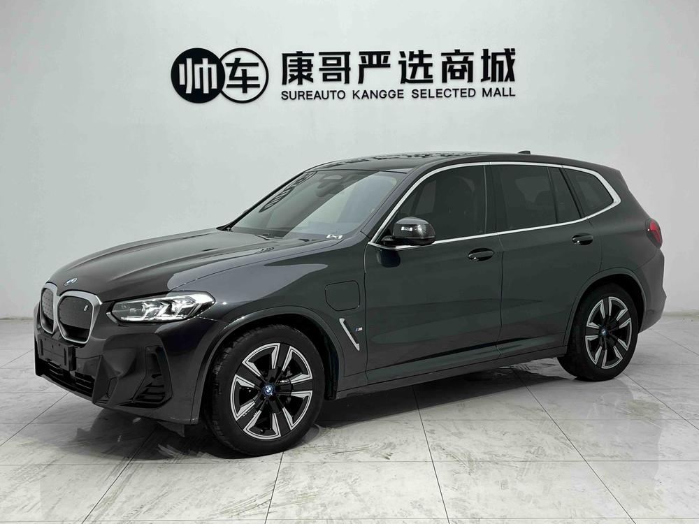 BMW BMW iX3