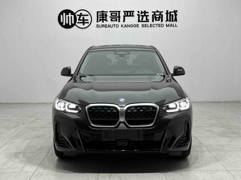 BMW BMW iX3