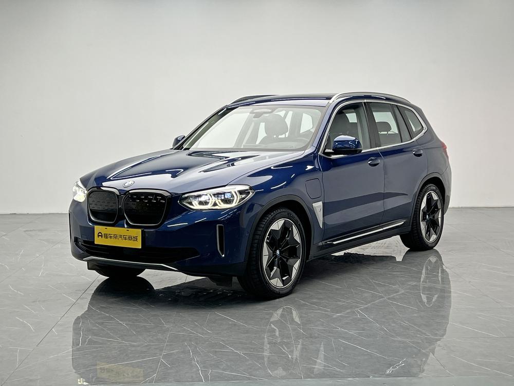 BMW BMW iX3