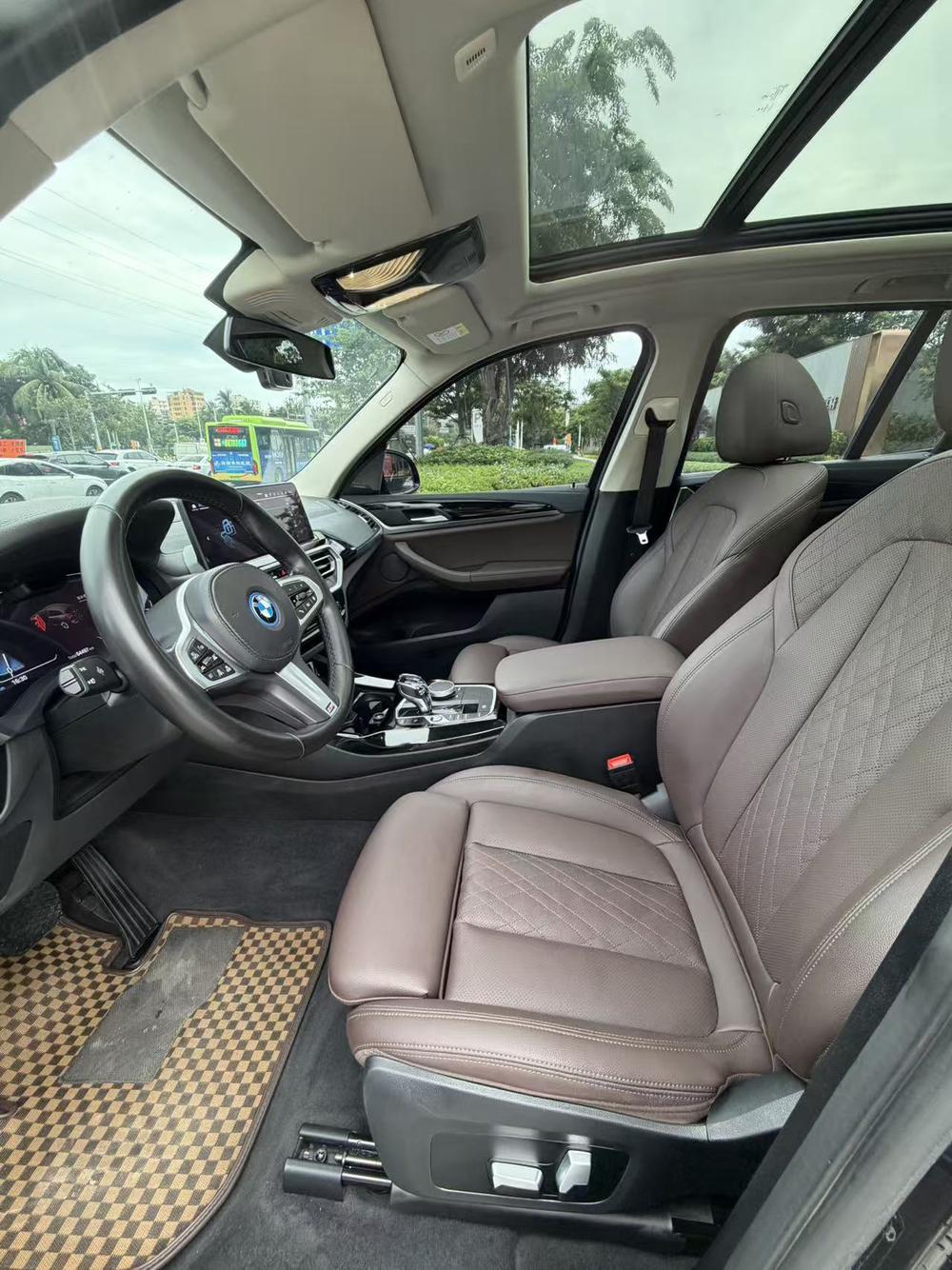 BMW BMW iX3