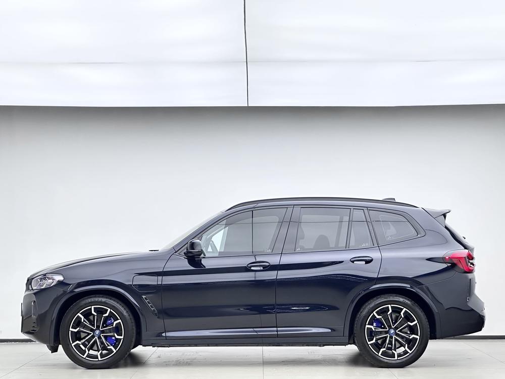 BMW BMW iX3