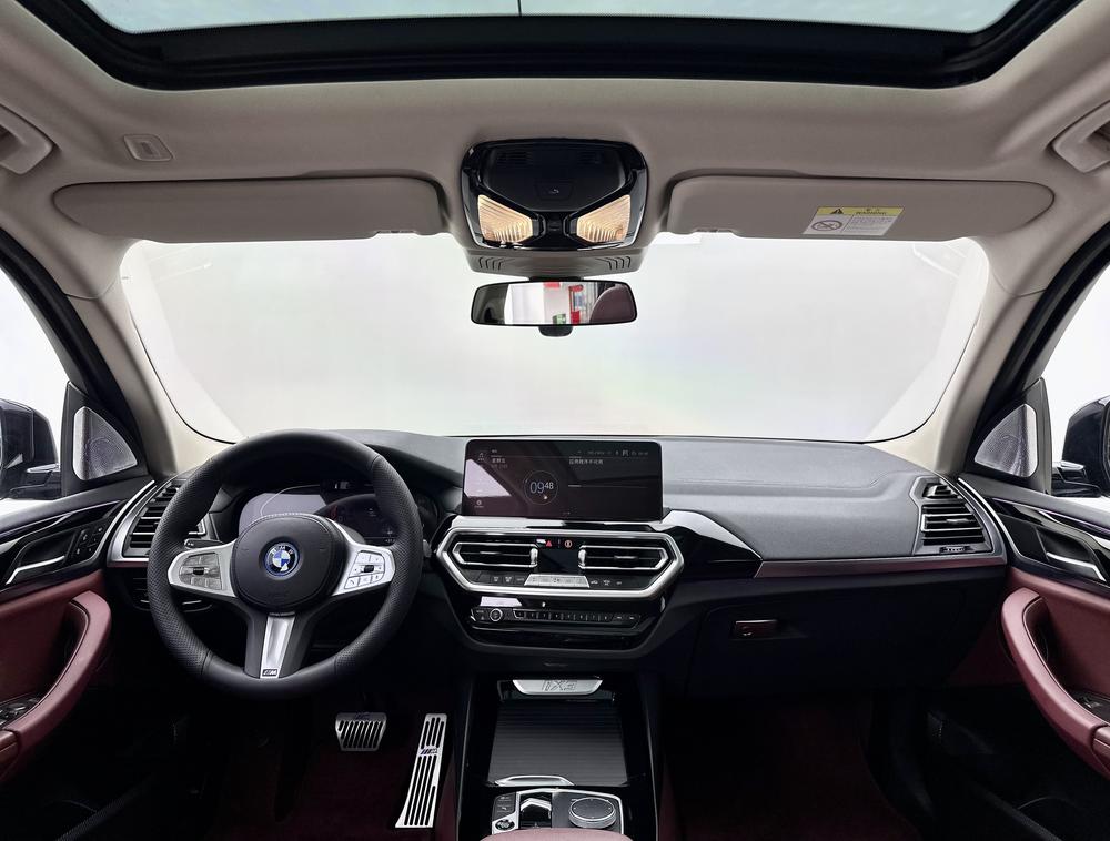BMW BMW iX3