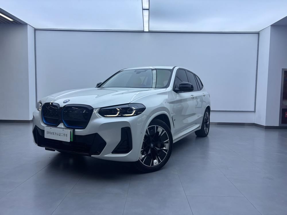 BMW BMW iX3