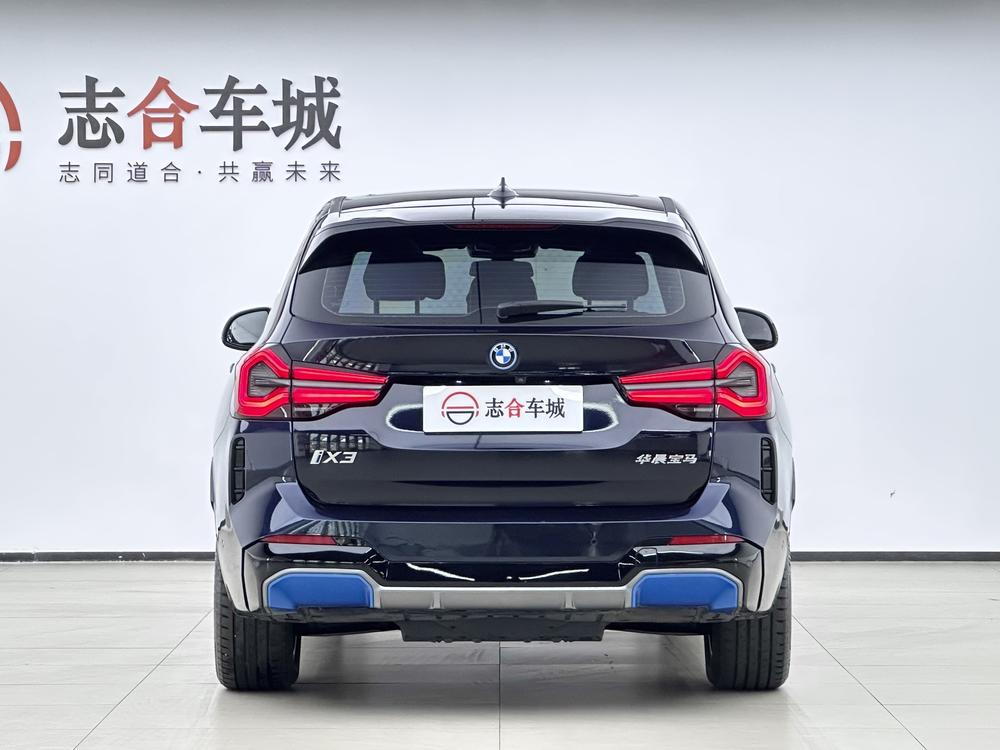 BMW BMW iX3
