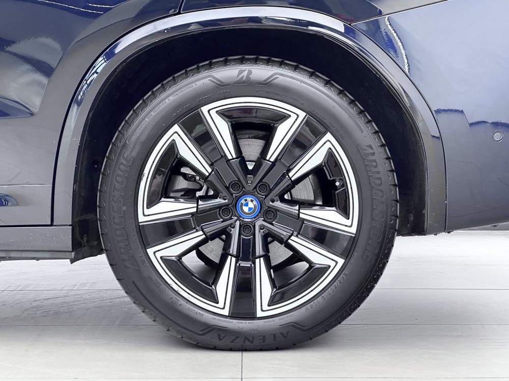 BMW BMW iX3