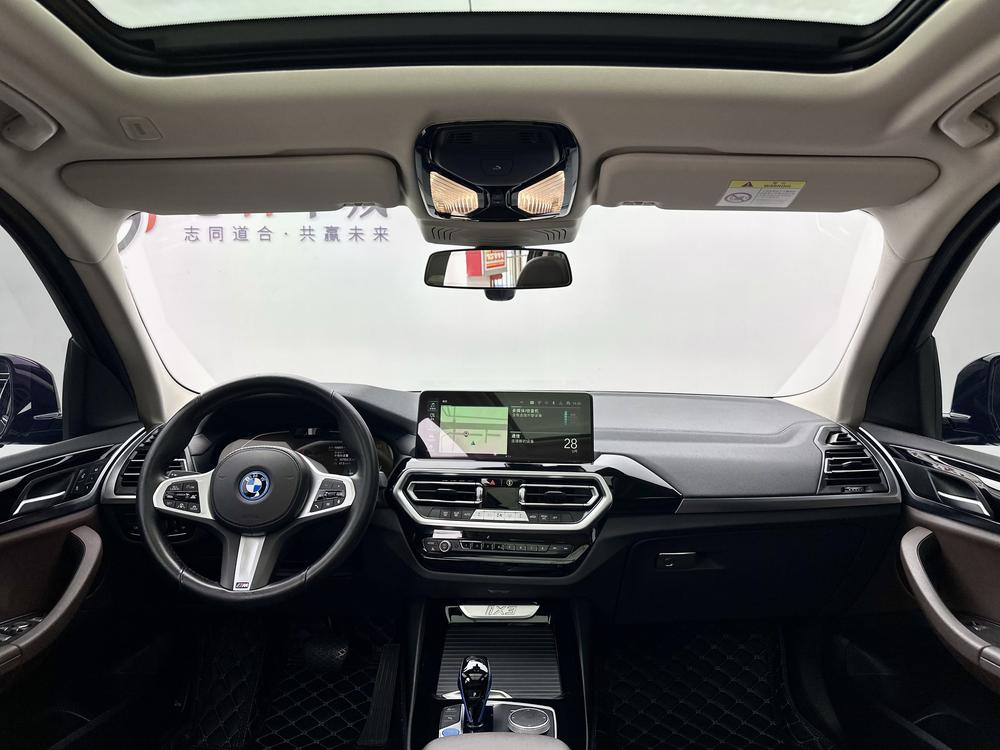 BMW BMW iX3