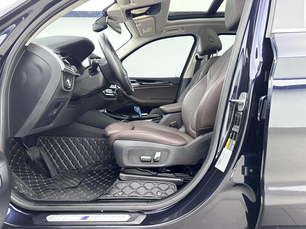 BMW BMW iX3