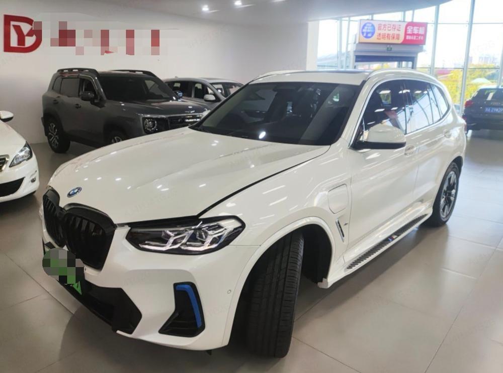 BMW BMW iX3