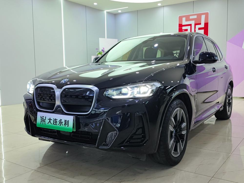 BMW BMW iX3