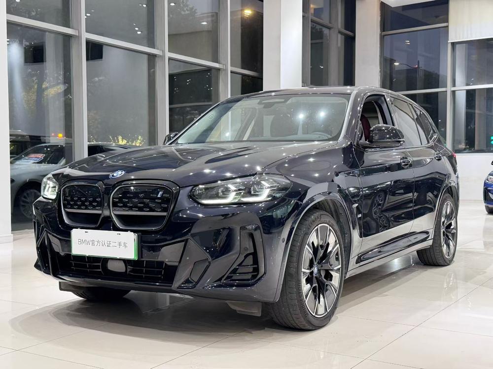 BMW BMW iX3