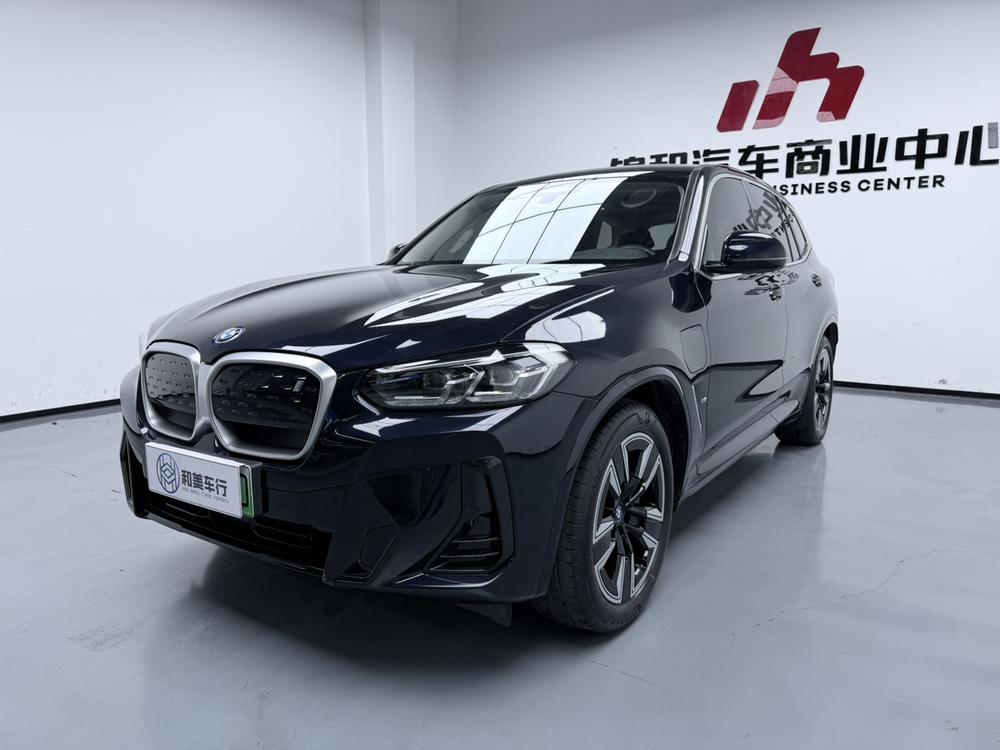 BMW BMW iX3